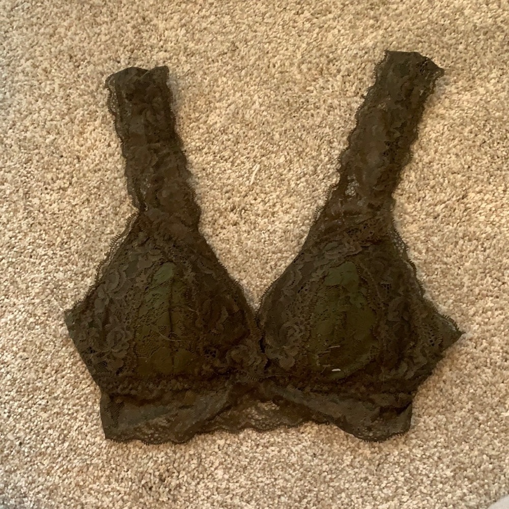 Never worn bralette bundle!